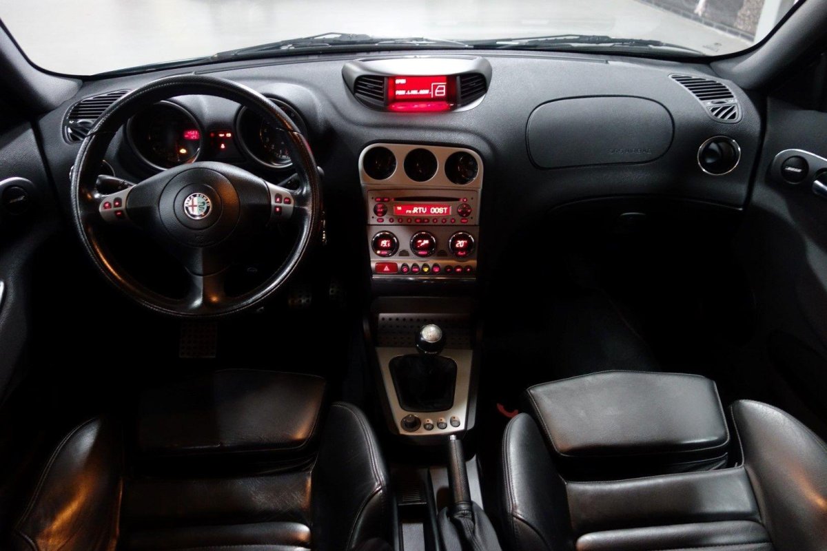 Alfa Romeo 156 салон