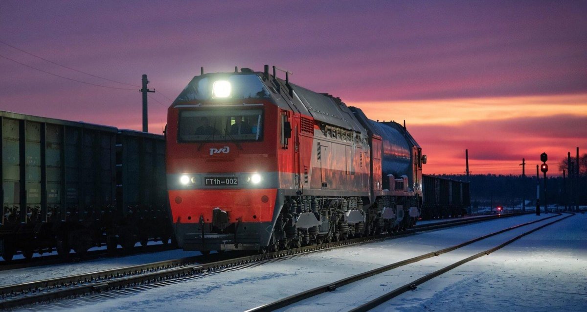 Газотурбовоз Локомотив гт1h002