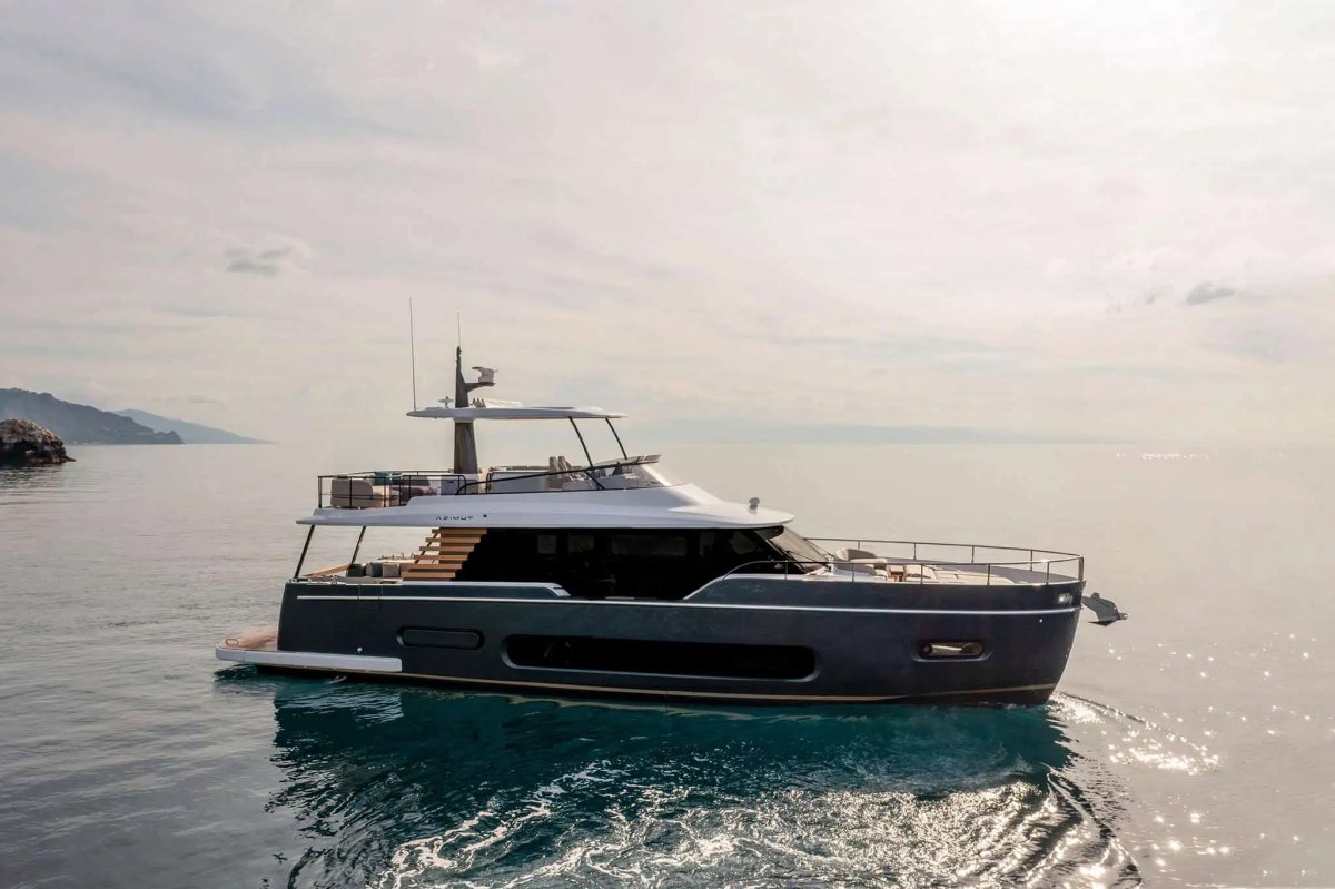 Azimut Magellano 43 Fly