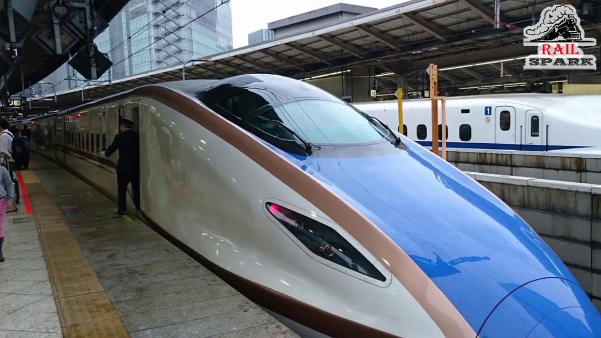 Поезд Синкансэн в Японии
