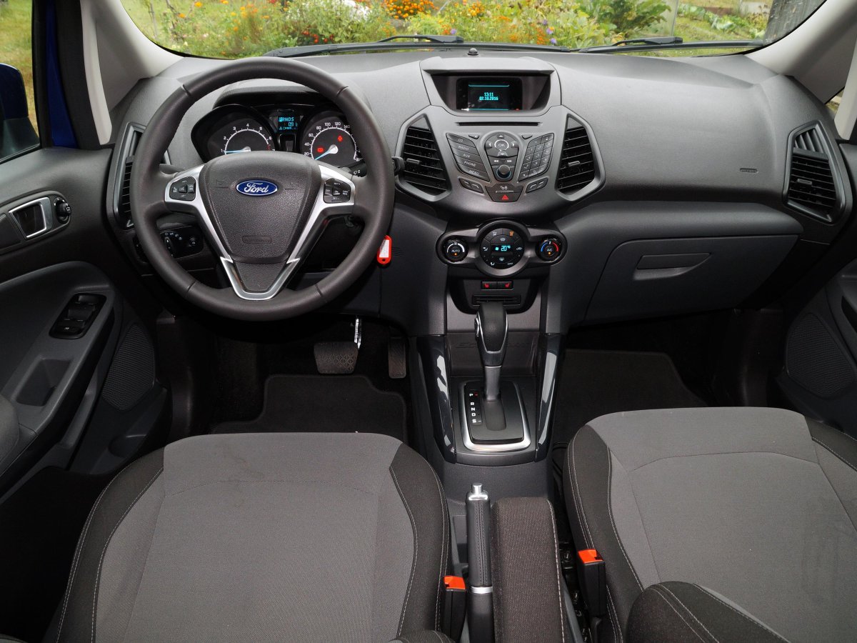 Форд Экоспорт 2014 салон