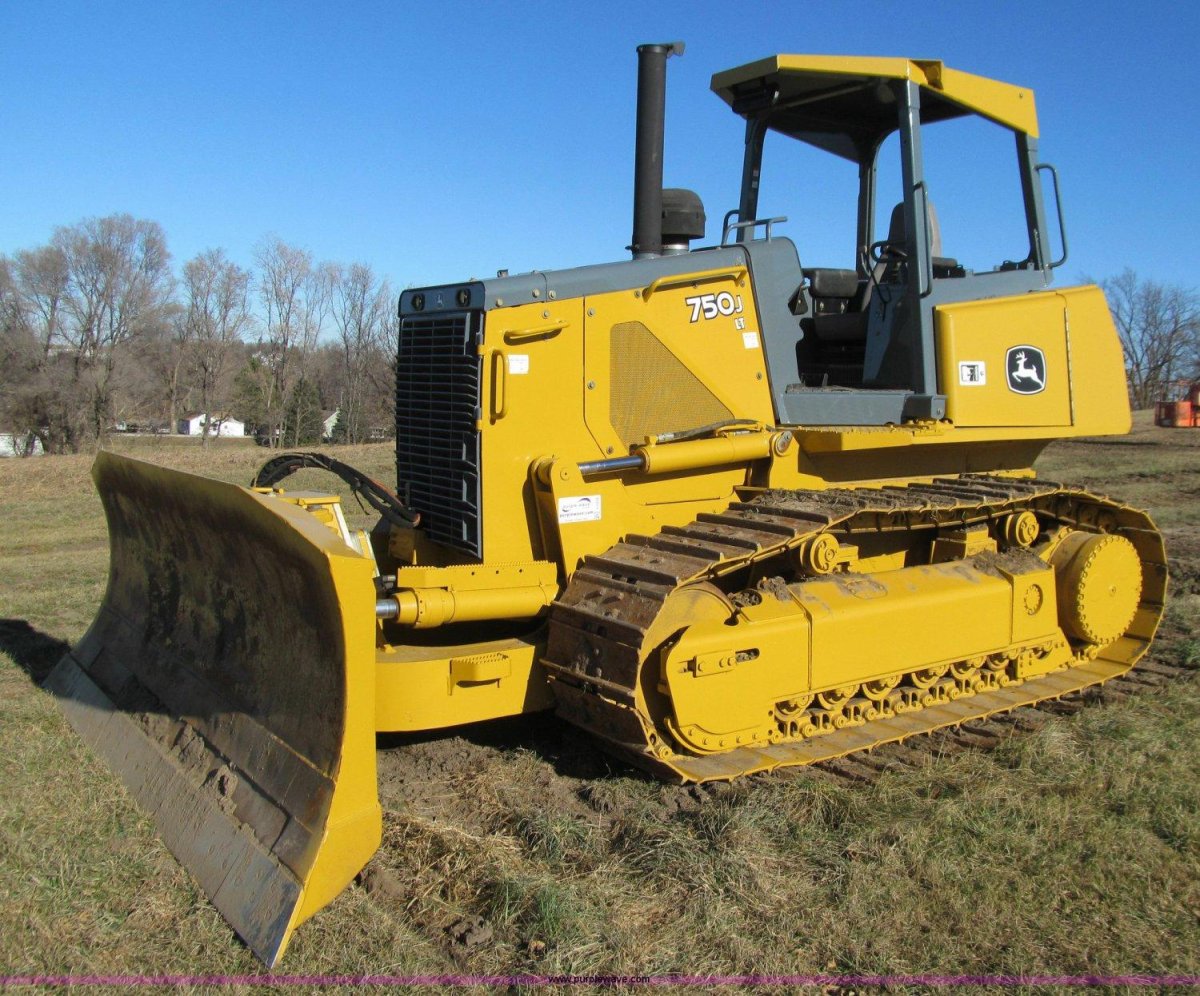 Бульдозер 750j John Deere