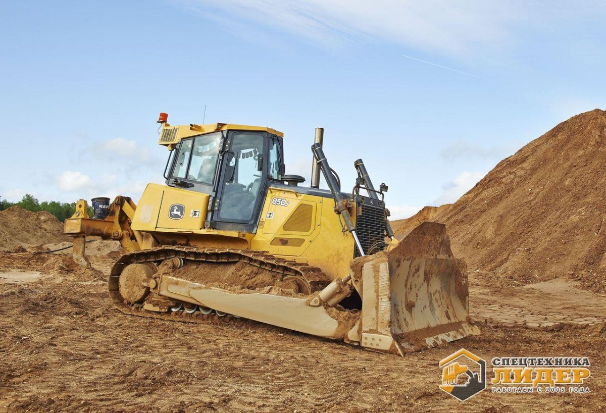 Бульдозер John Deere 850