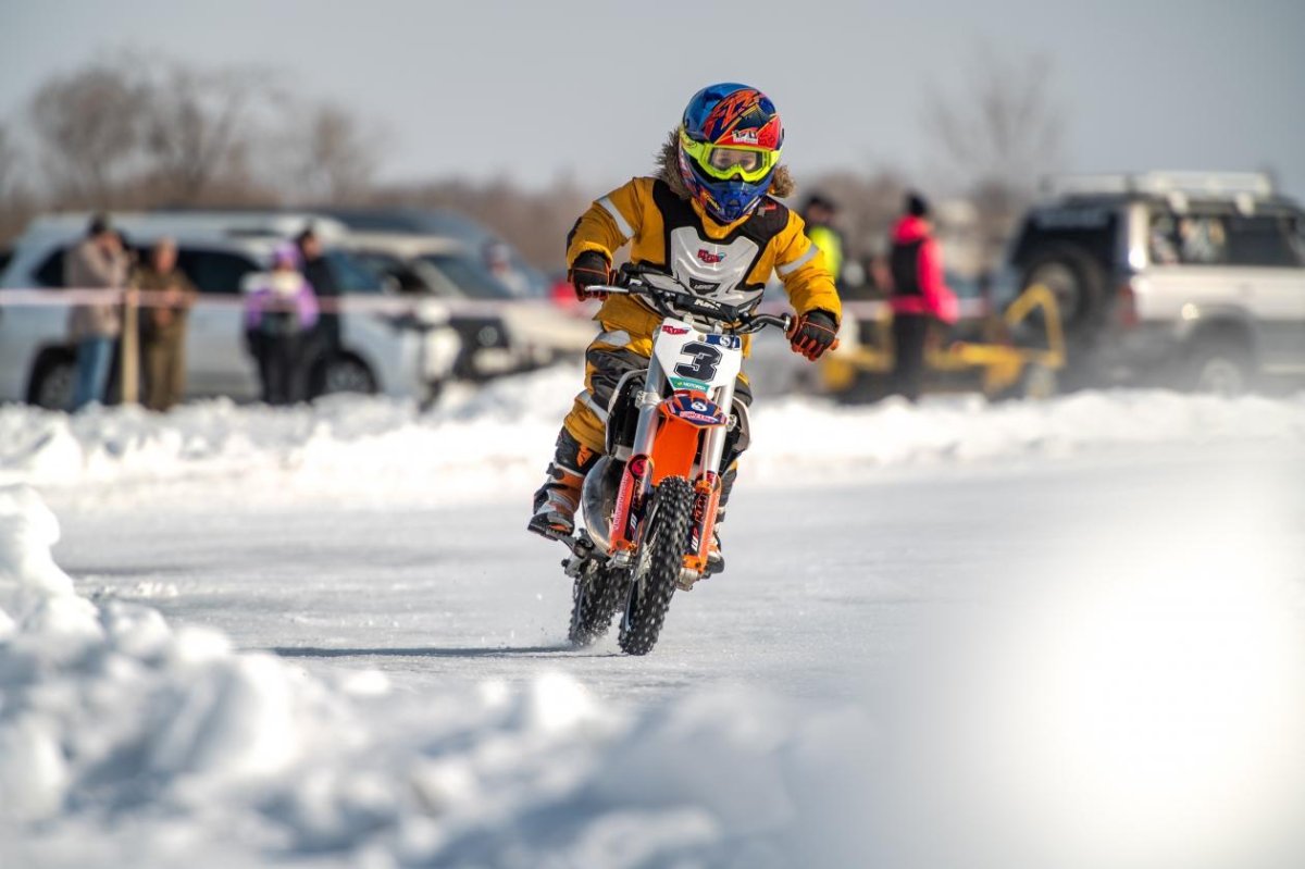 Мотокросс зимой