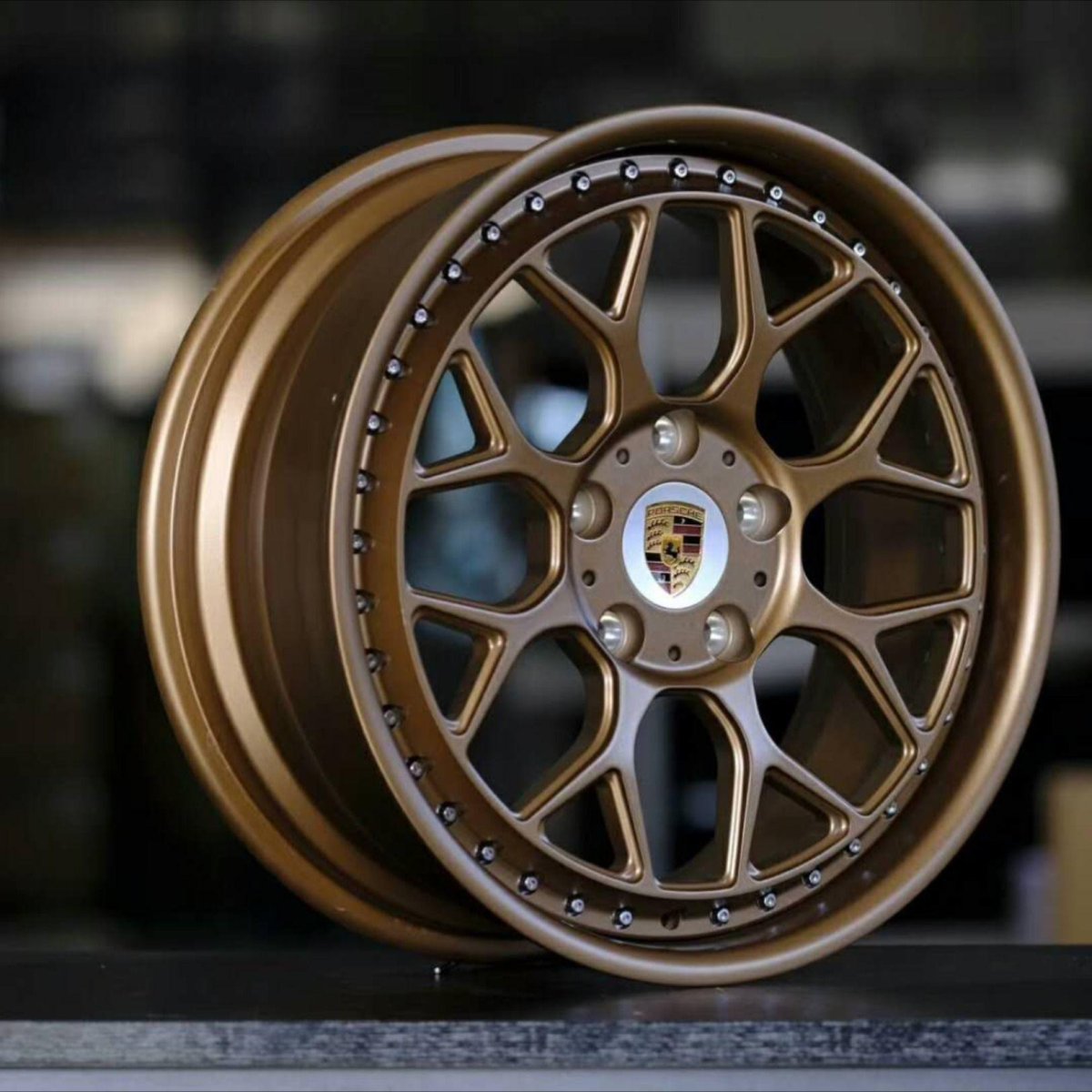 Слик бронза