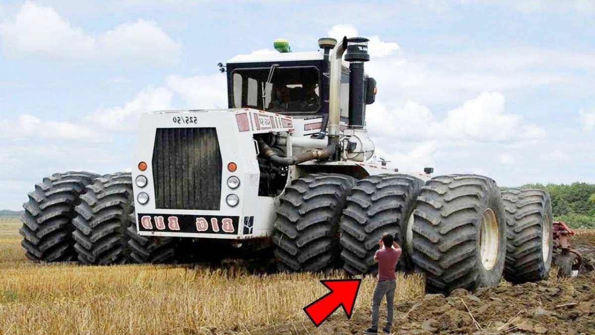 Трактор big Bud