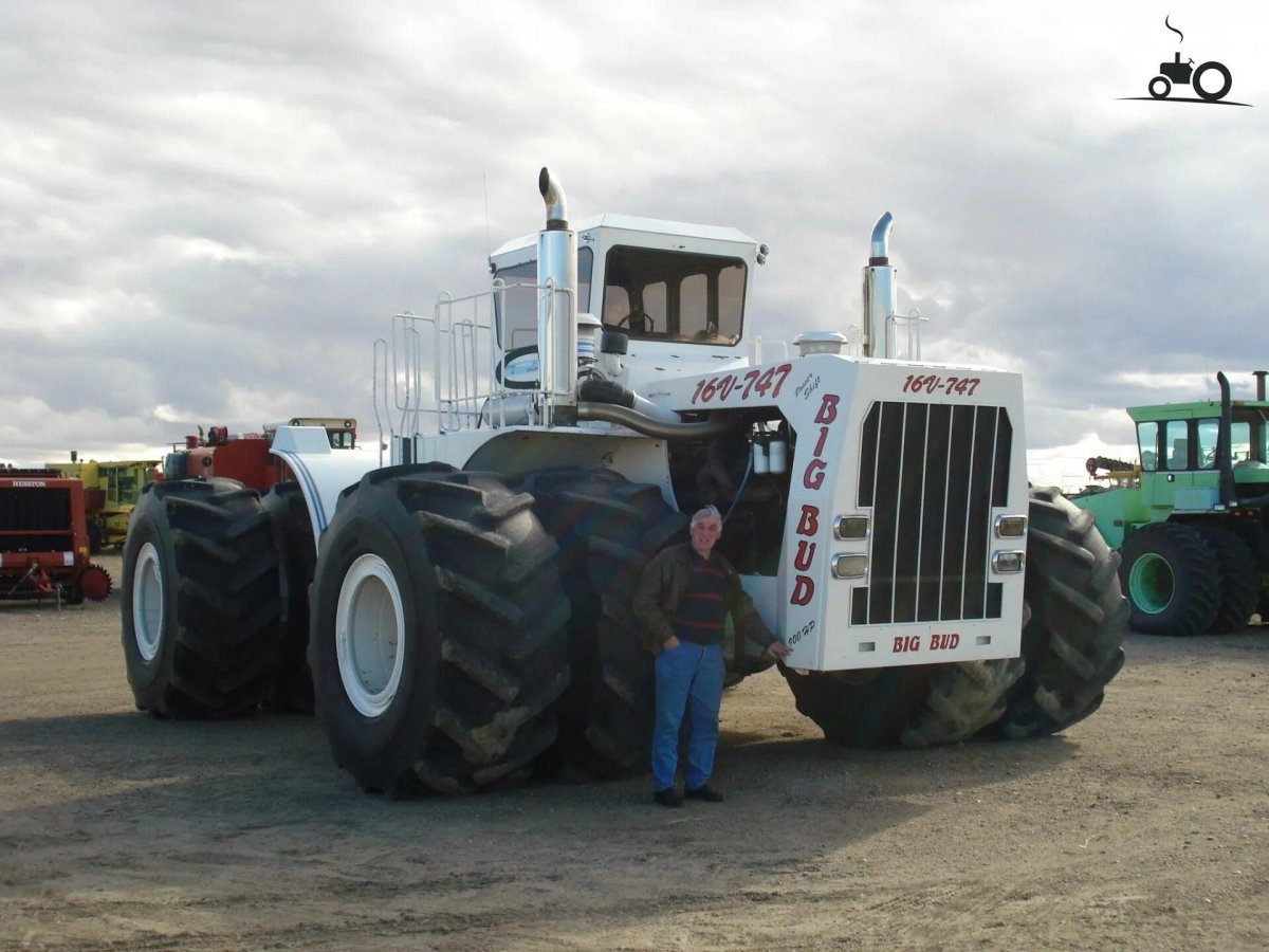 Big Bud 16v-747