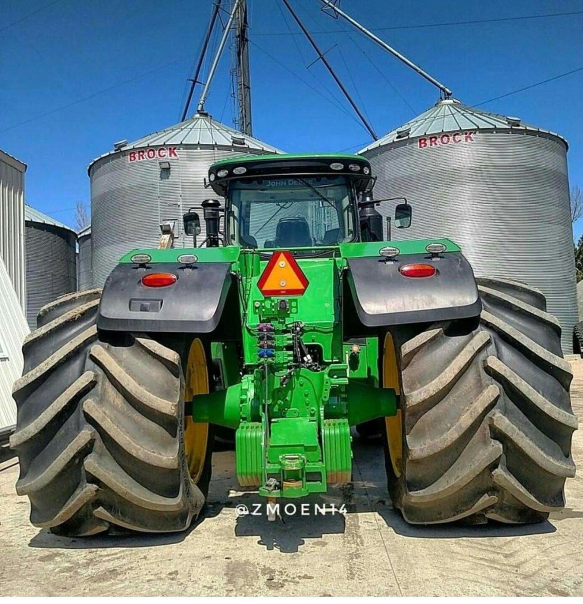 Техника Джон Дир