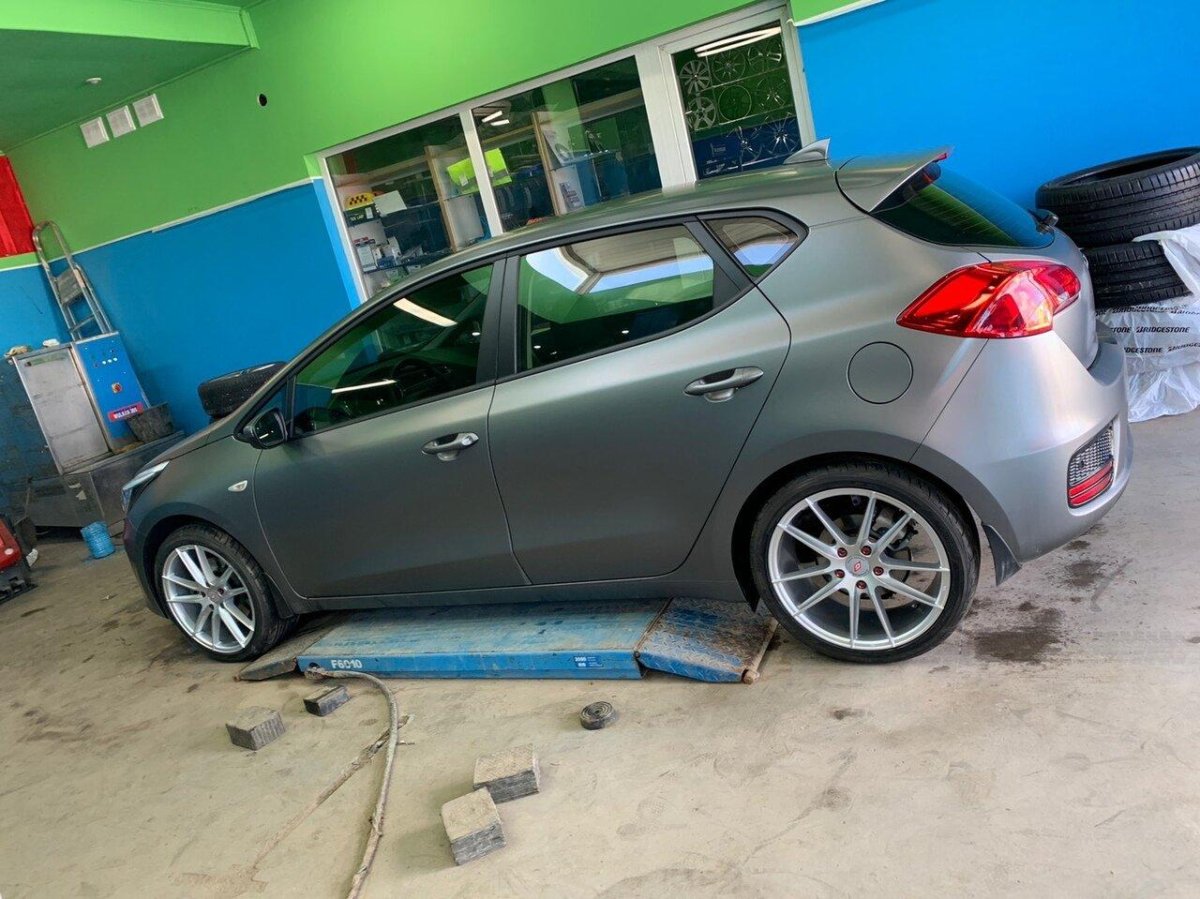 Kia Ceed JD на 17 дисках