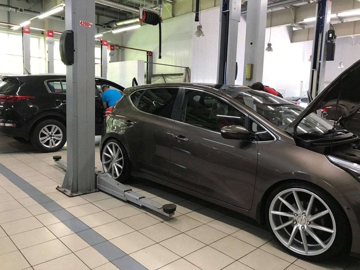 Kia Ceed JD на 19 дисках