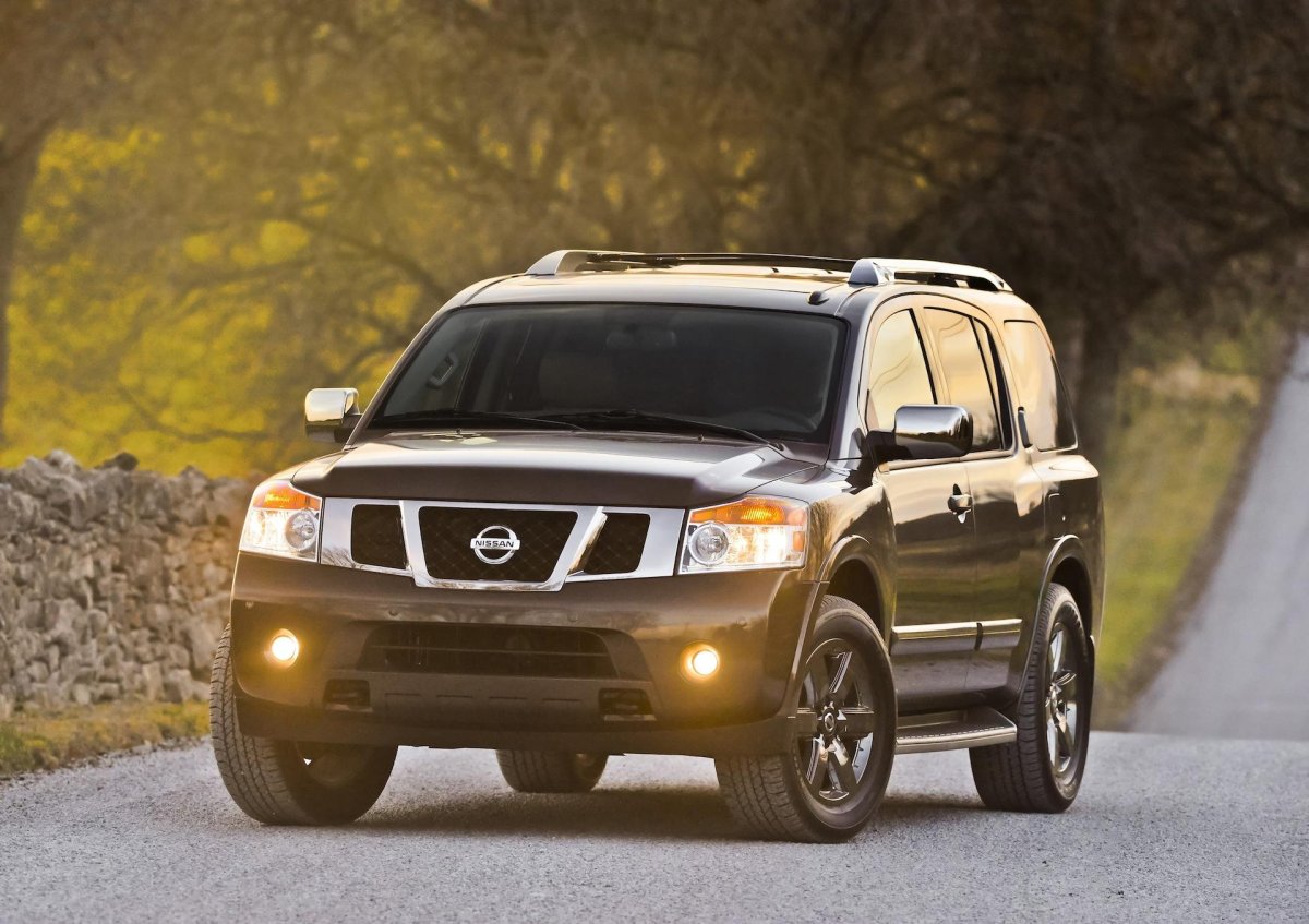 Nissan Armada 2015