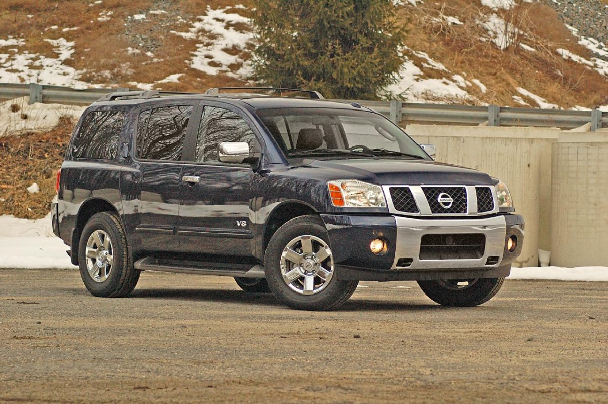 Nissan Armada 2003