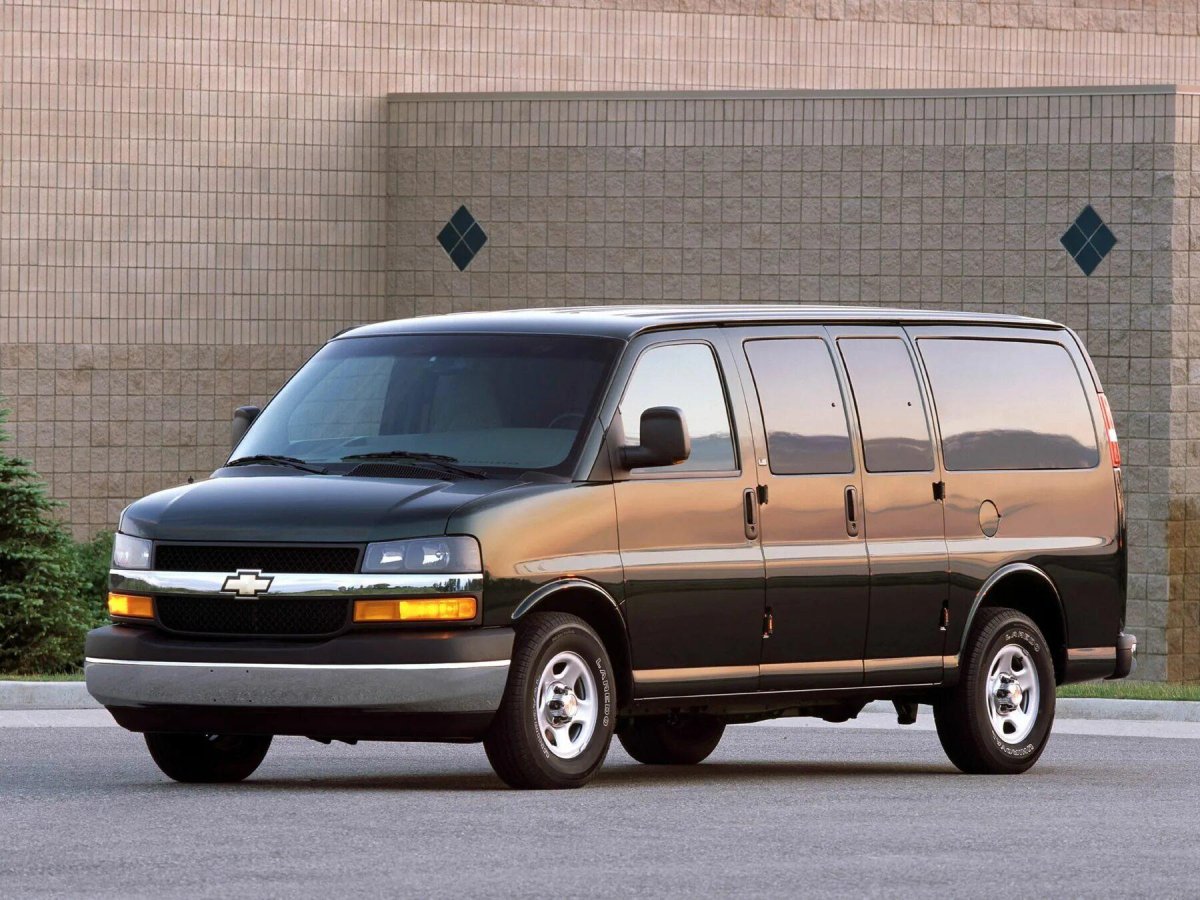 Chevrolet Express g1500 AWD