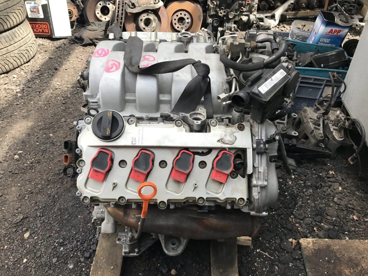 Двигатель Audi q7 4.2 Bar