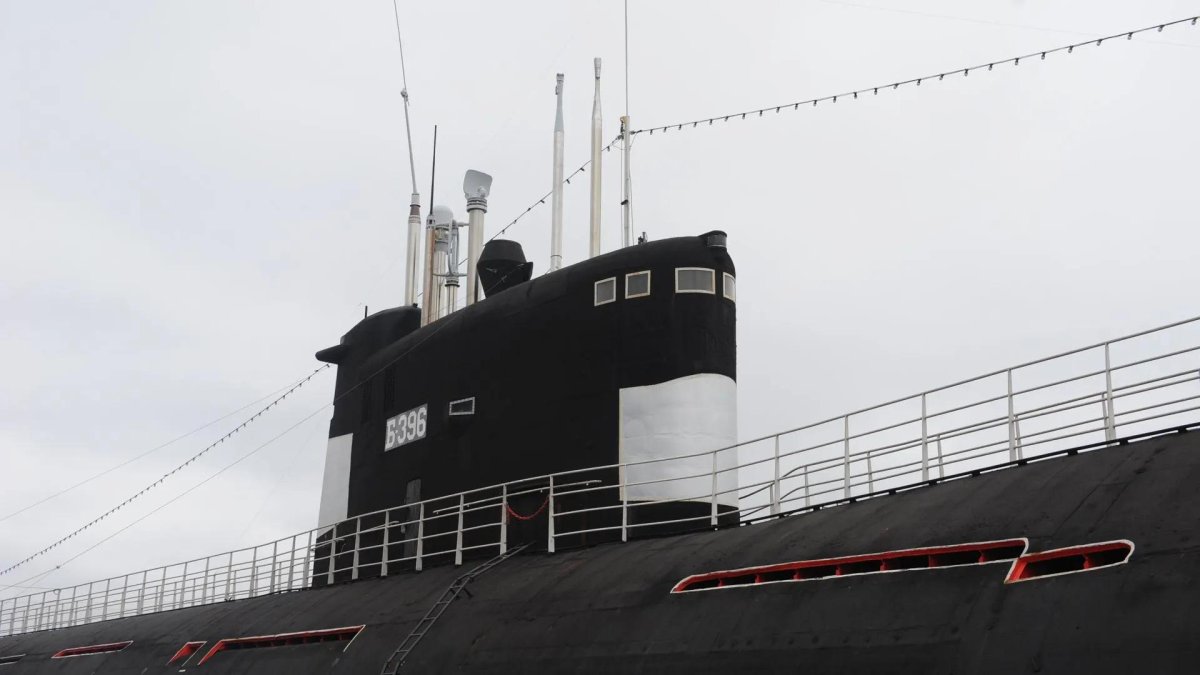 Подводная лодка б-396 Новосибирский комсомолец