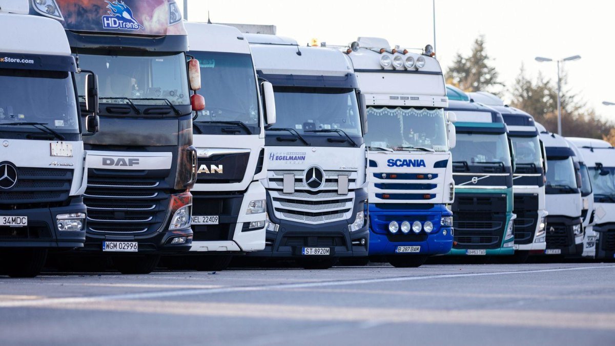 Автопарк грузовых автомобилей