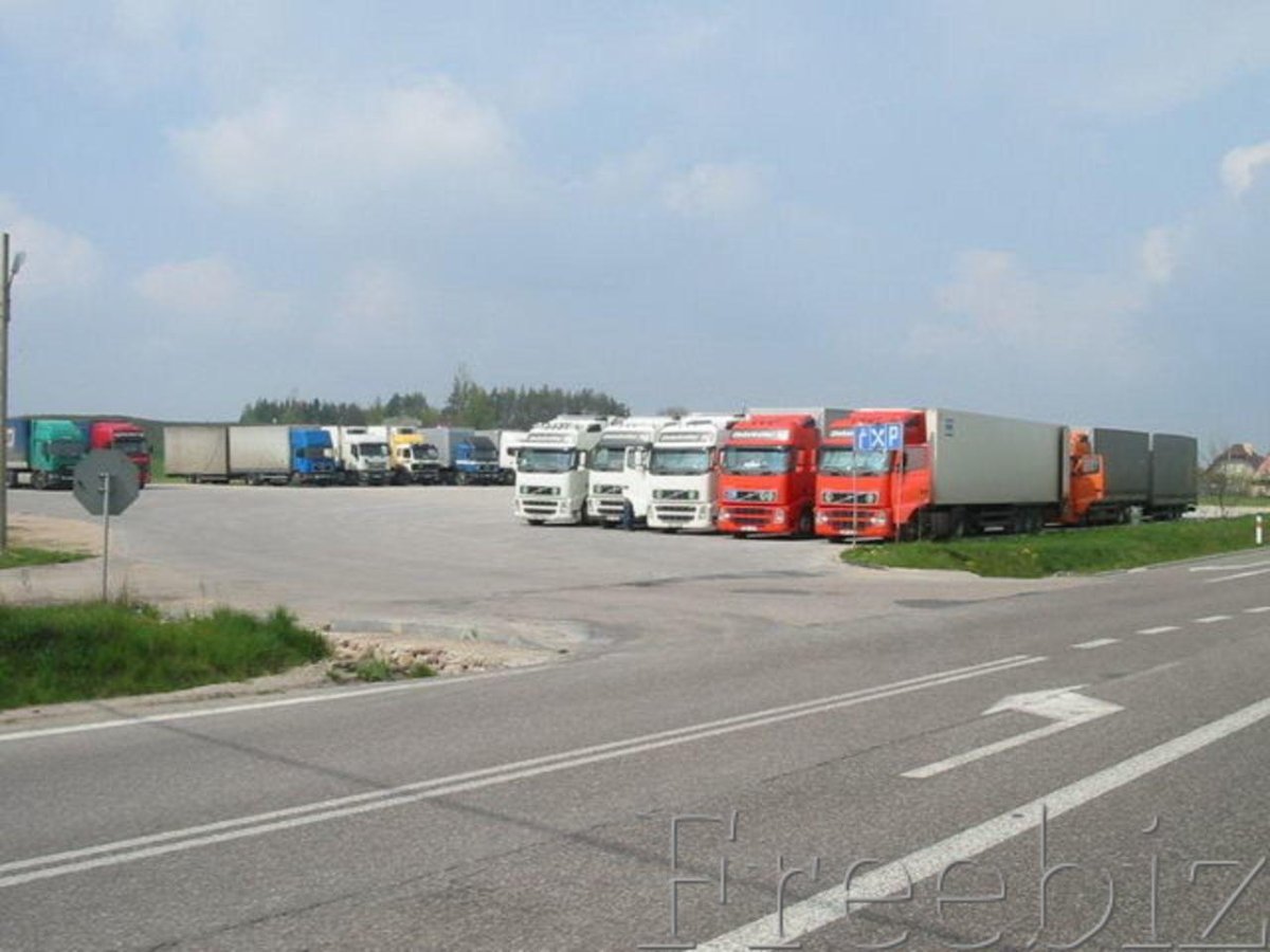 Автостоянка для фур