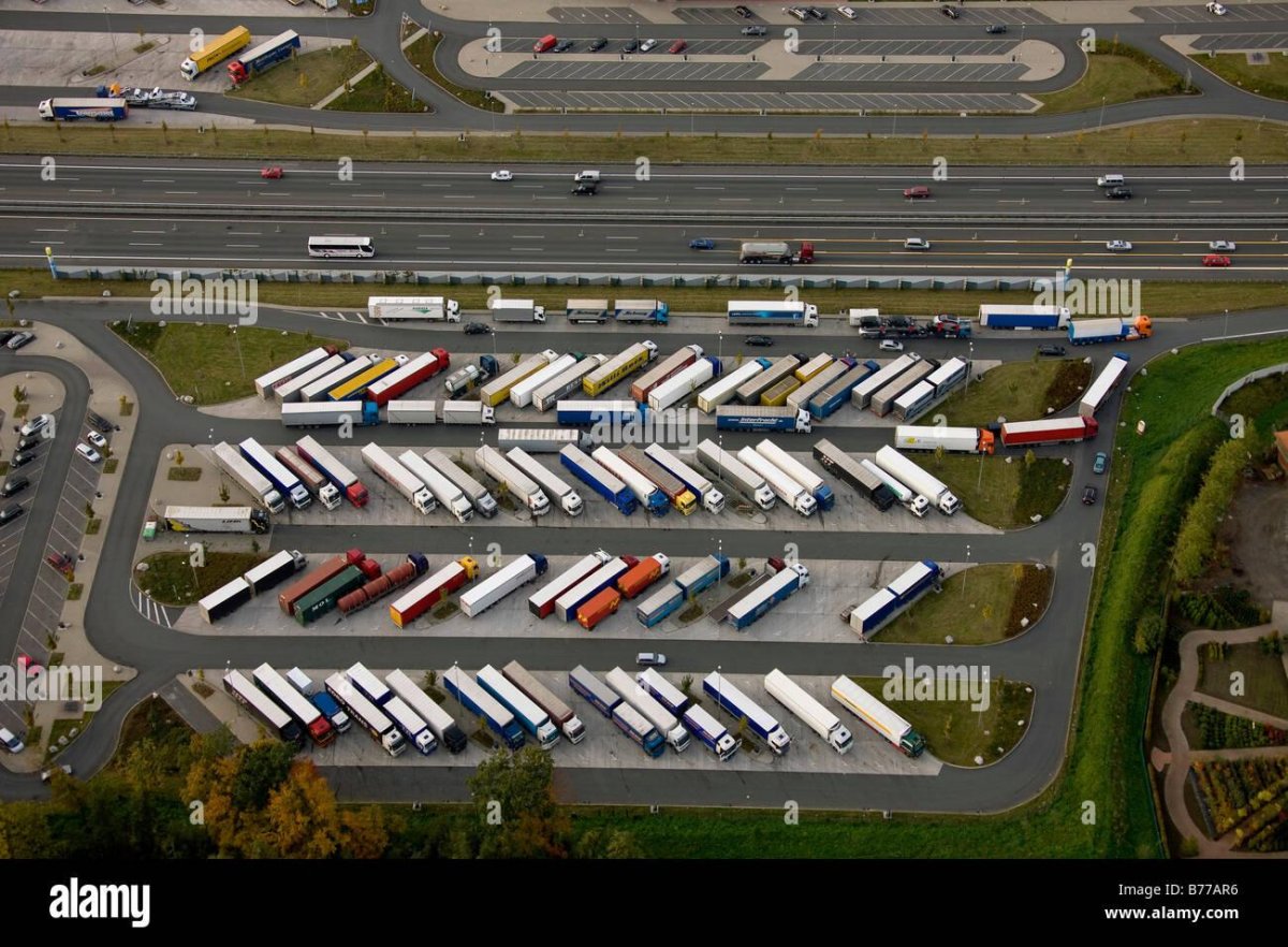 Парковка грузовик