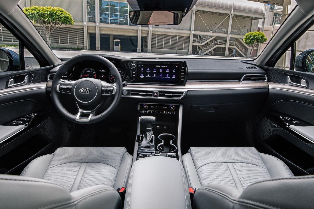 Kia k5 2020 салон