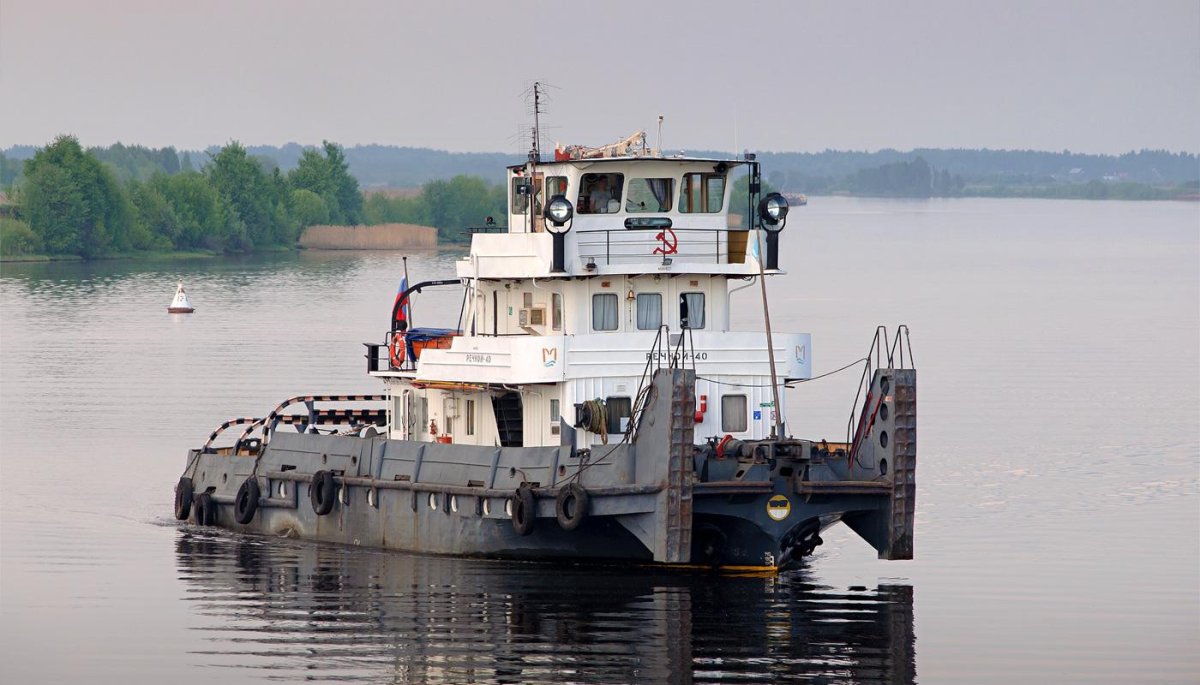 Понтон самоходный толкач ПСТ-1