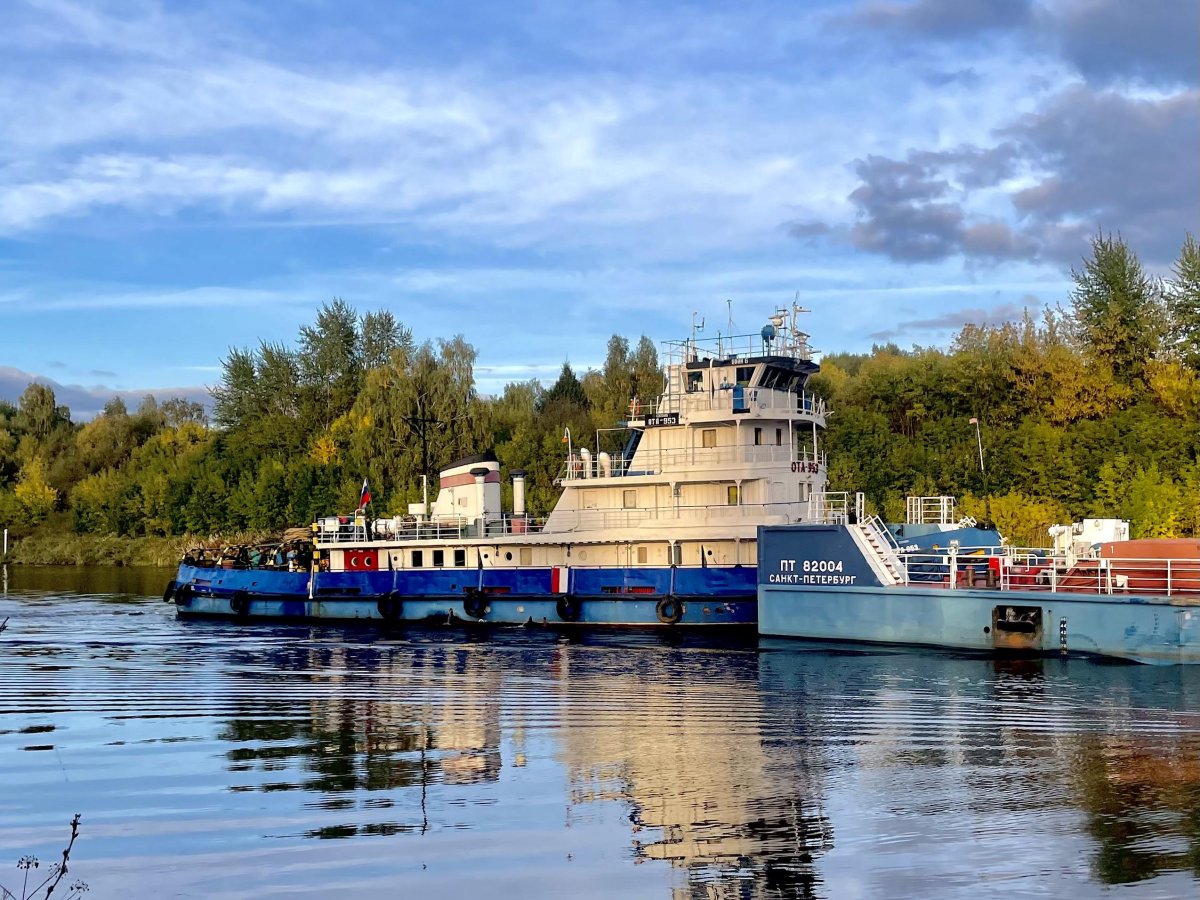 Буксир толкач от 2400