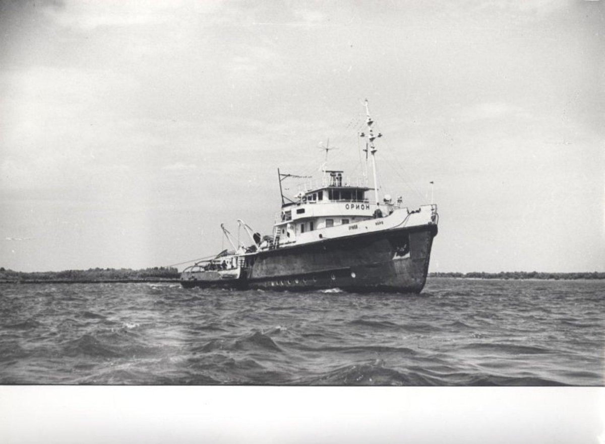 Теплоход Орион Кабардинка