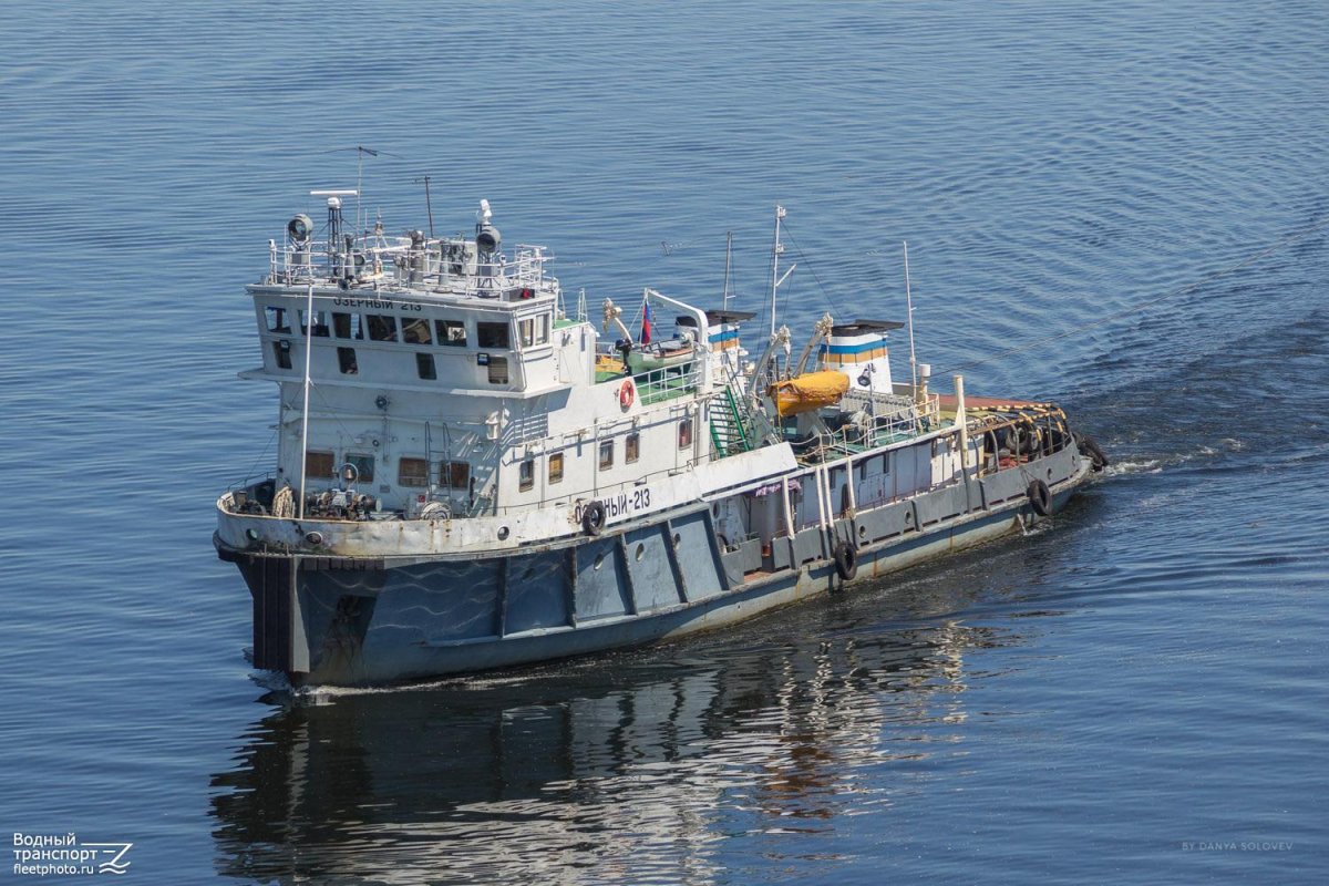 Озерный 213 буксир