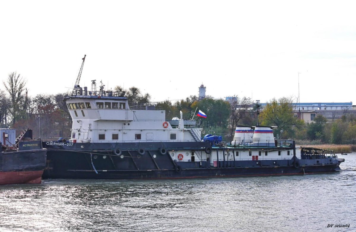 Т/Х Озерный 207