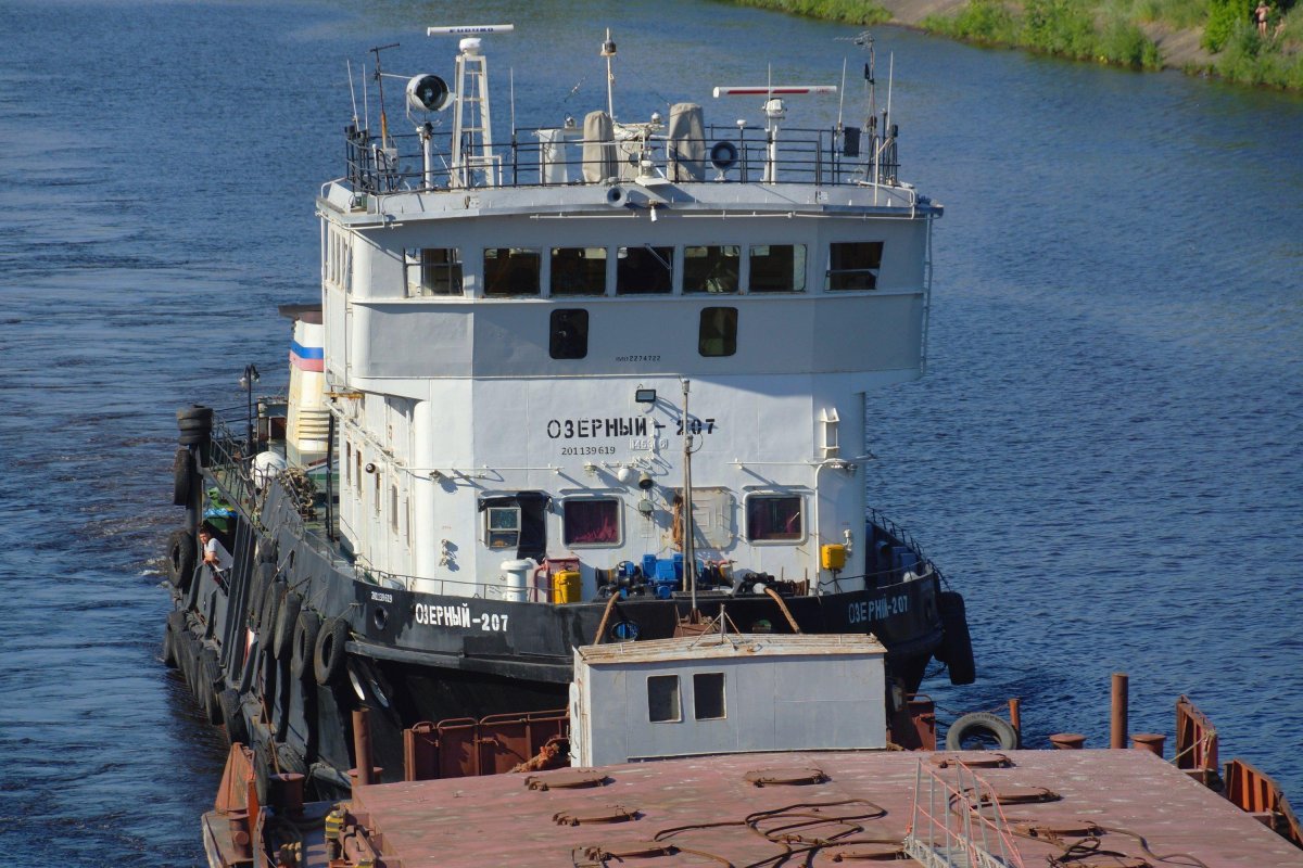 Буксир Озерный 207