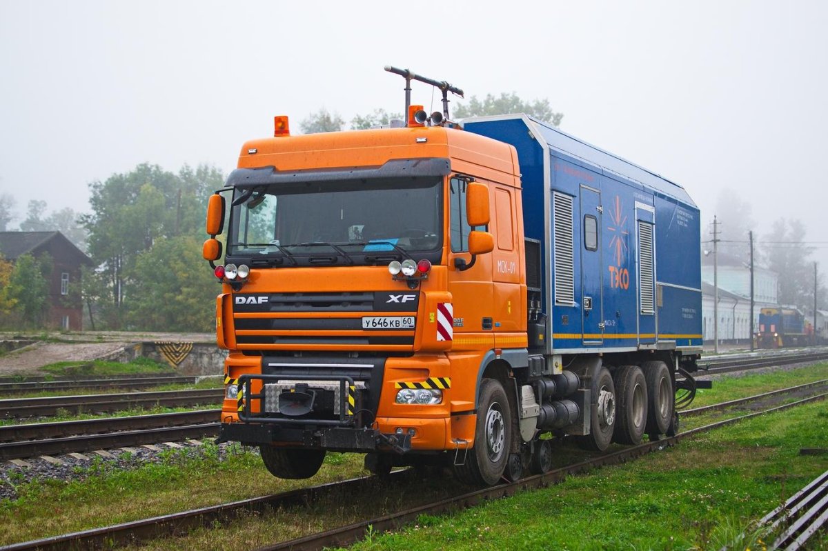 Рельсосварочная машина на комбинированном ходу