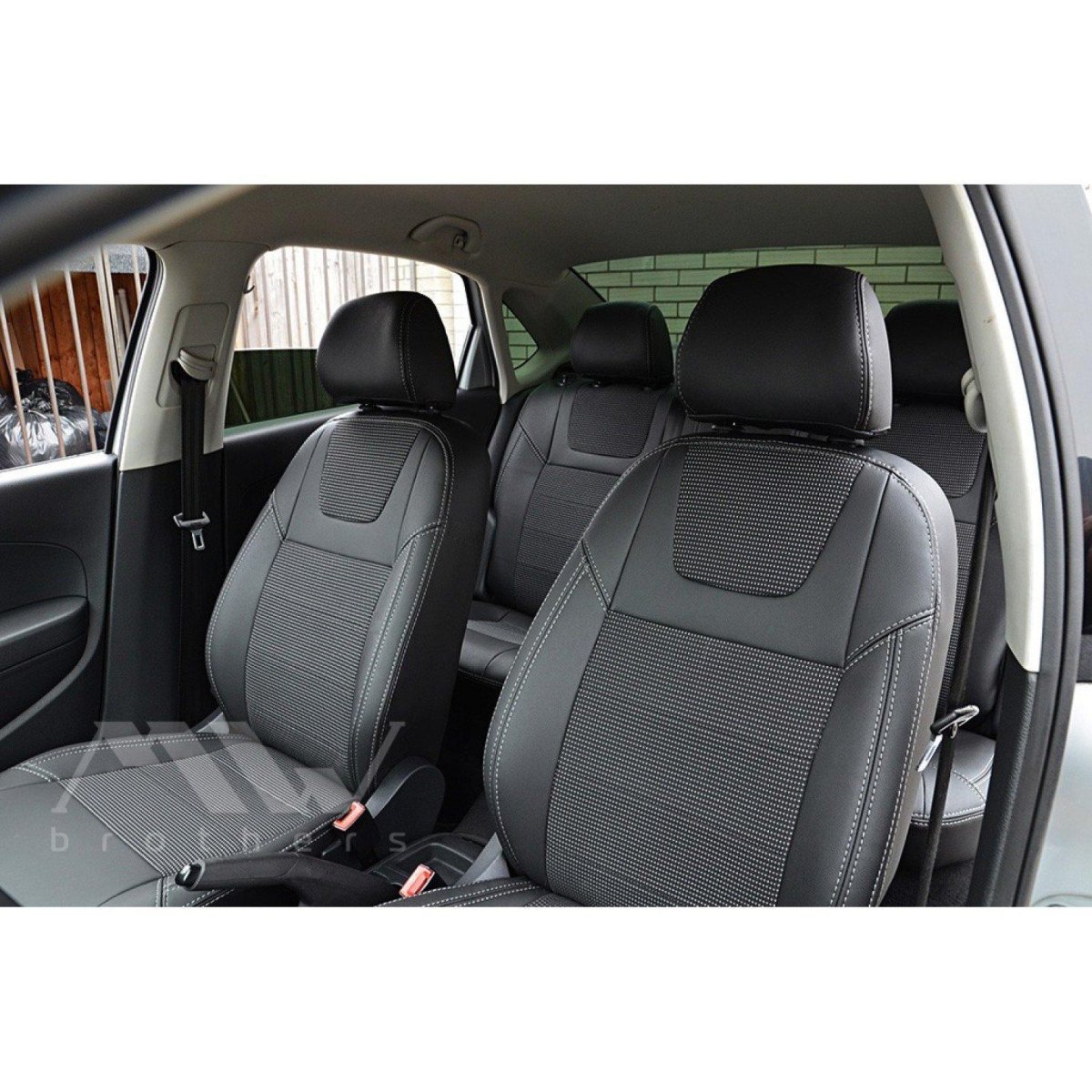 Чехлы VW Polo 2016