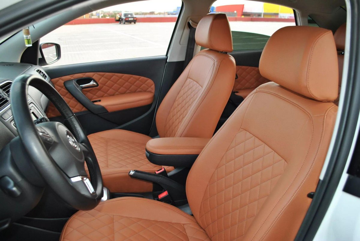 Чехлы на Фольксваген поло седан 2017 экокожа