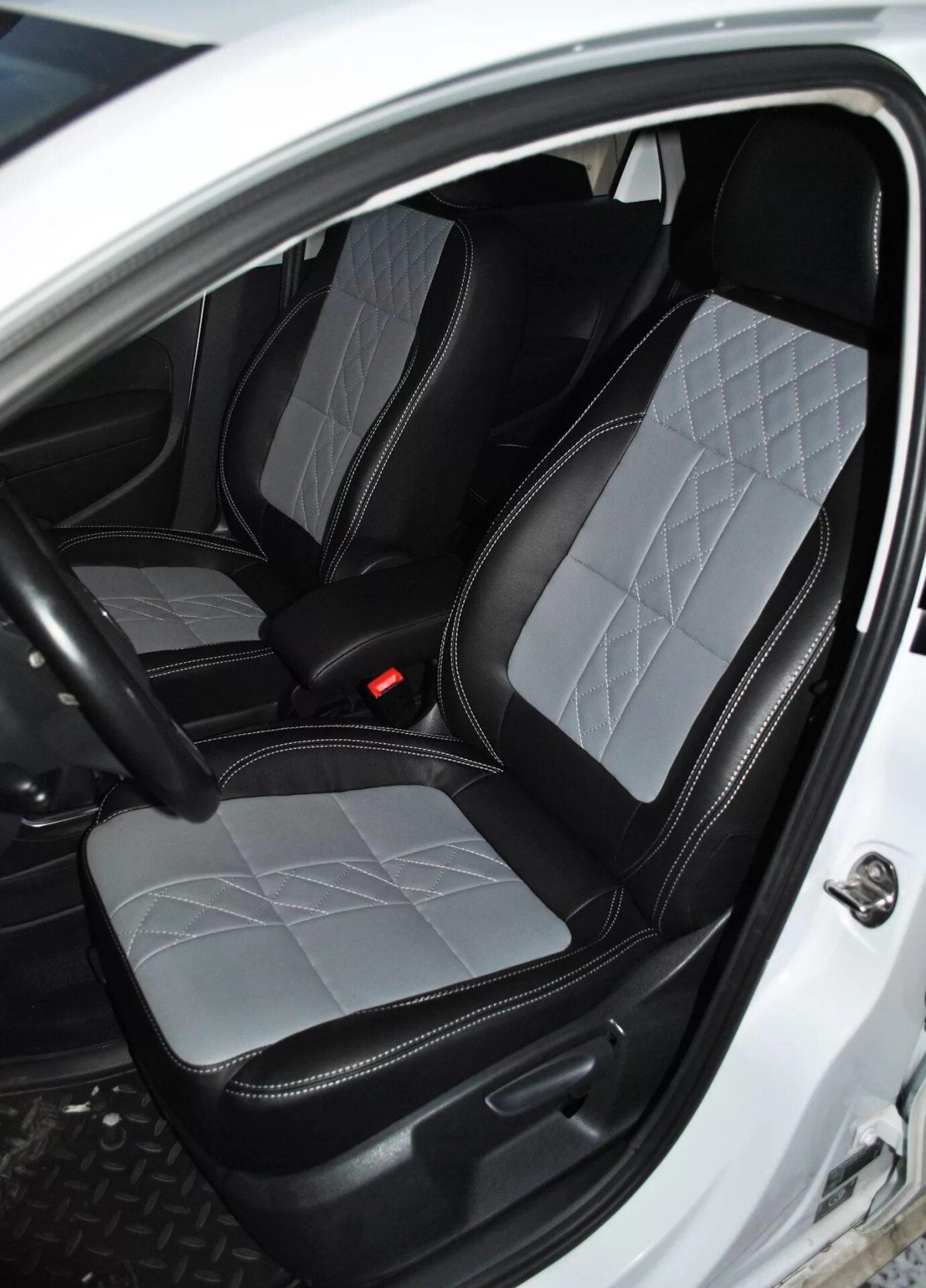 Авточехлы на Фольксваген Тигуан 2019 года