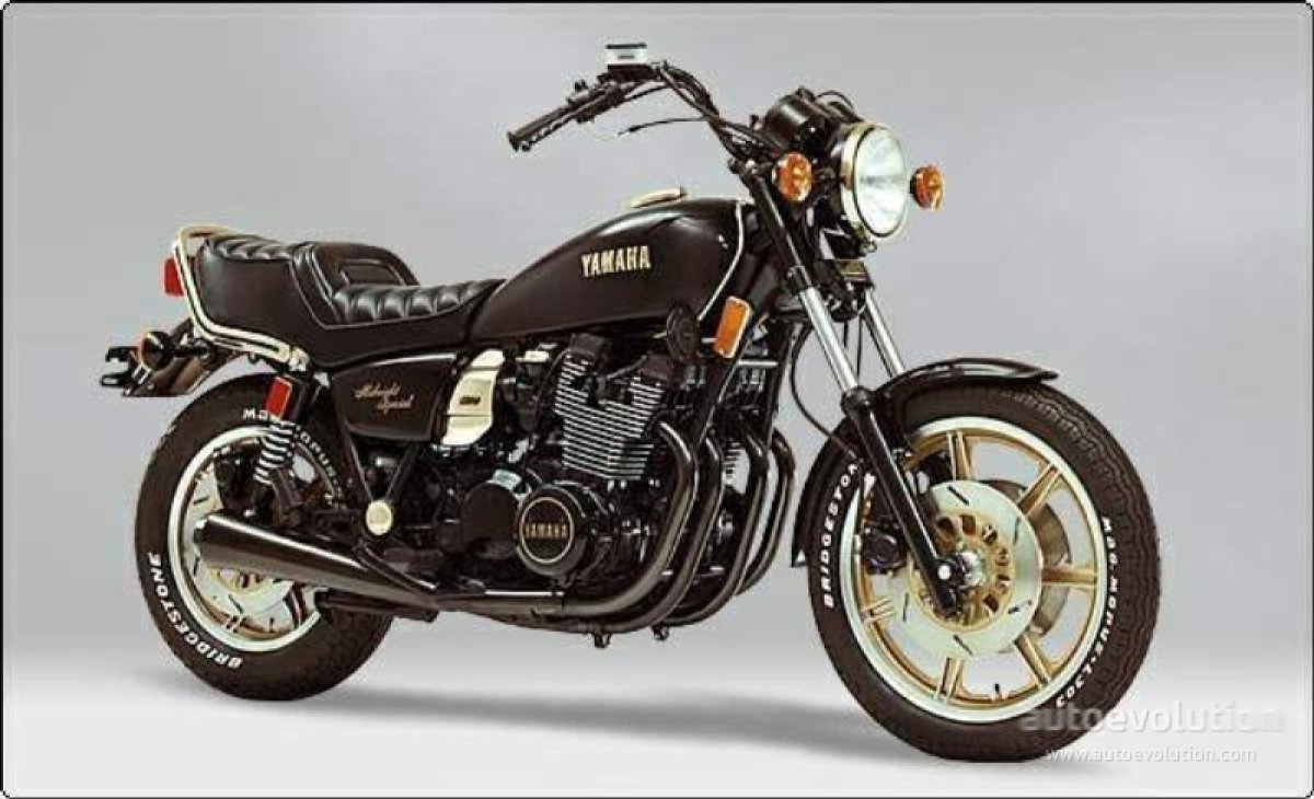 Yamaha XS 750