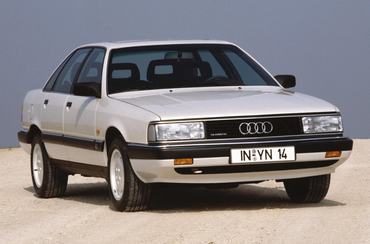 Audi 200 II