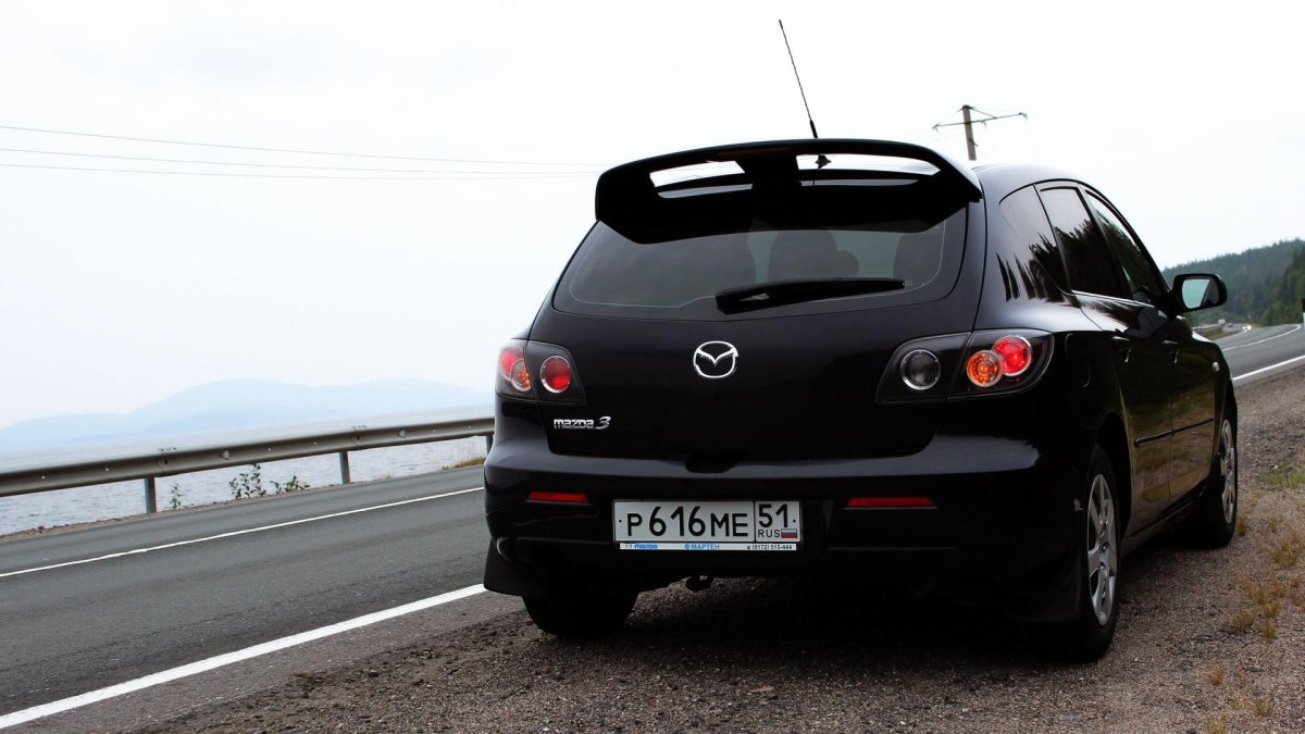 Mazda 3 2008 хэтчбек сзади