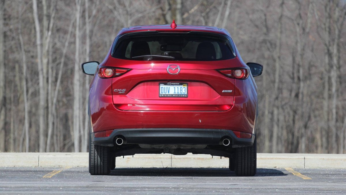 Mazda CX 5 сзади