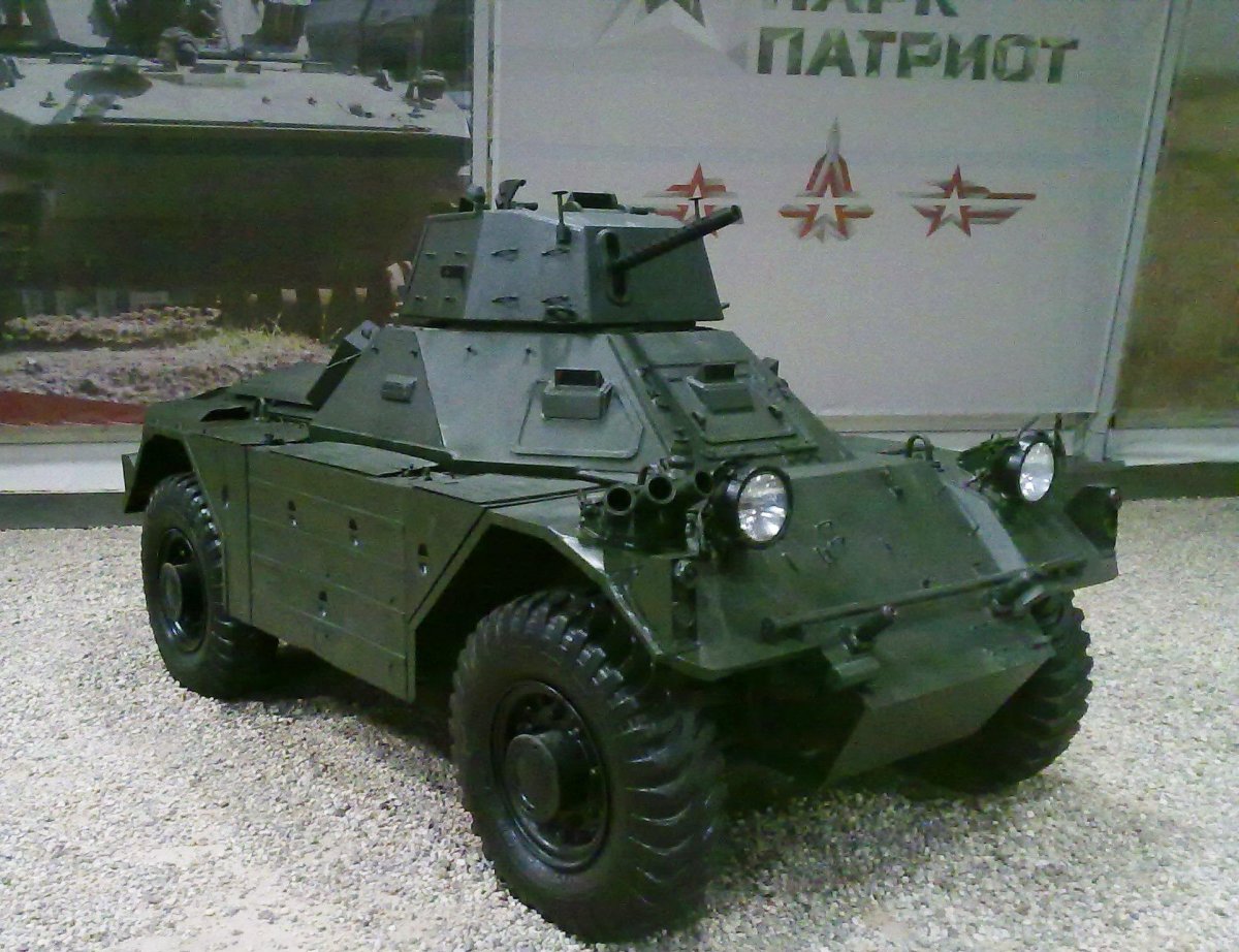 Феррет бронеавтомобиль