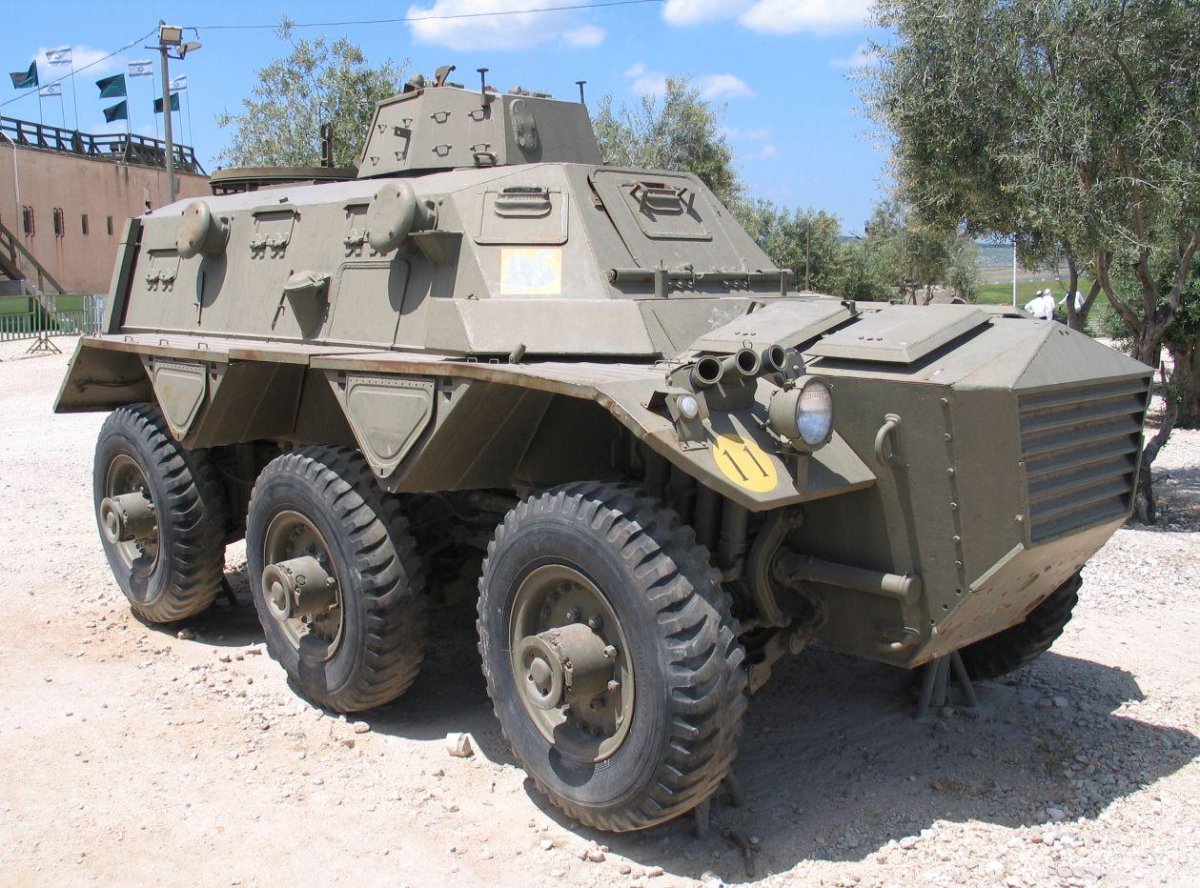 БТР Saracen fv603