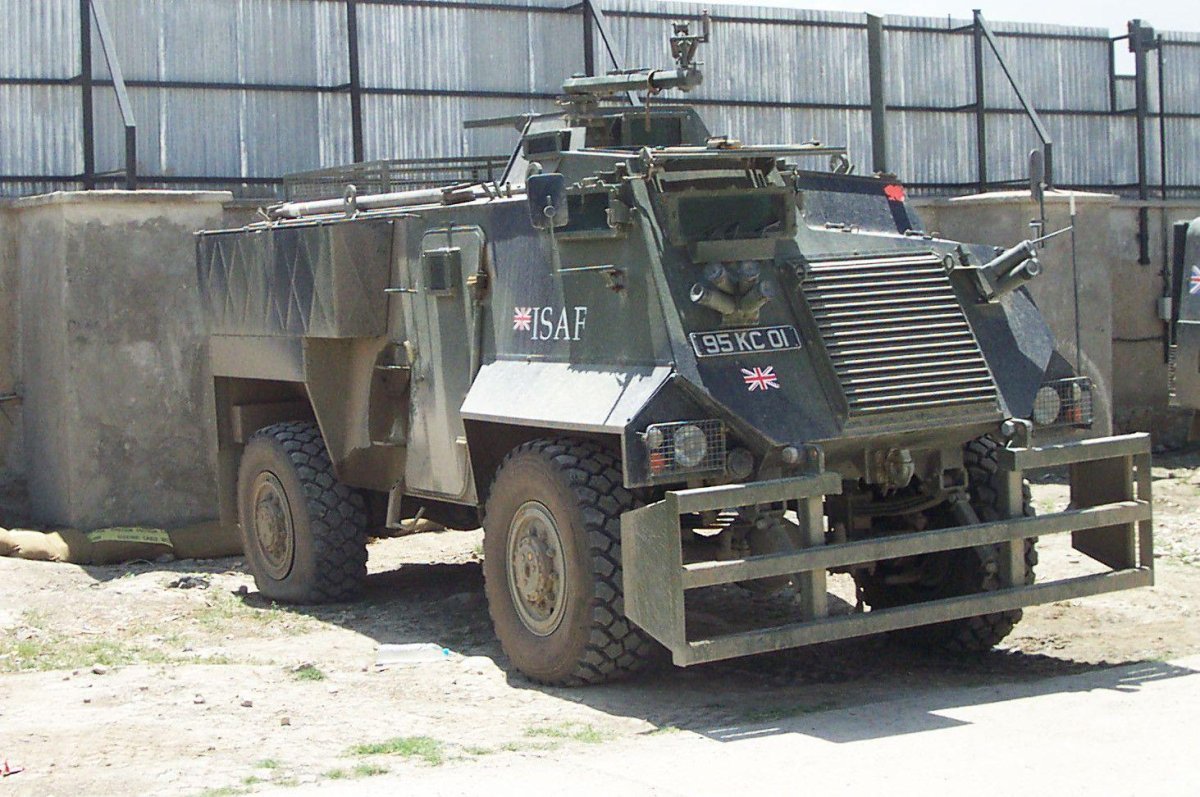 БТР АТ-105 «Саксон»