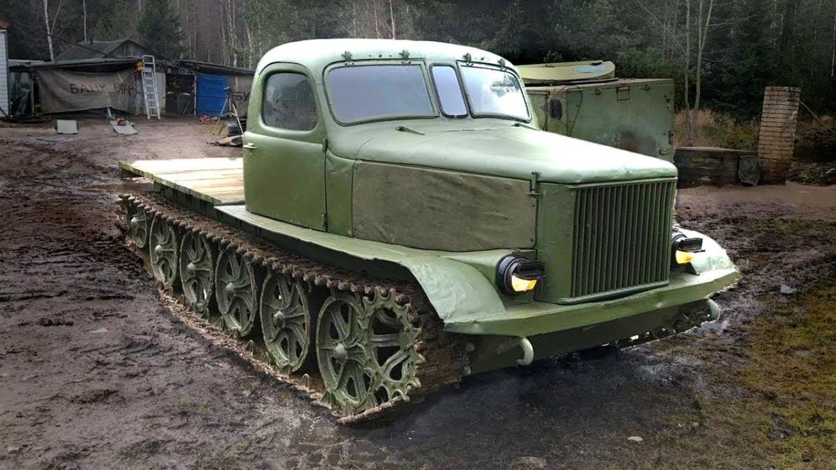 Атл артиллерийский тягач