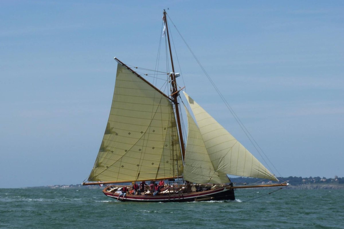 Жюль Верн яхта сен Мишель