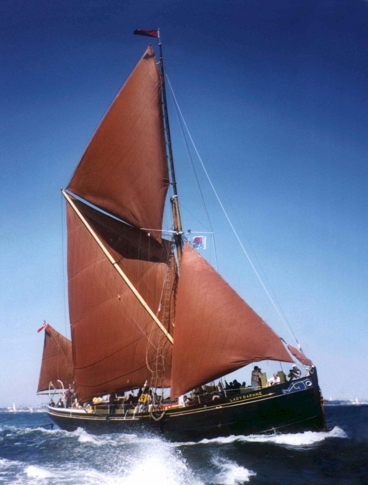 Косой Парус