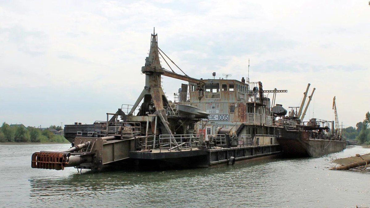 Земснаряд 601