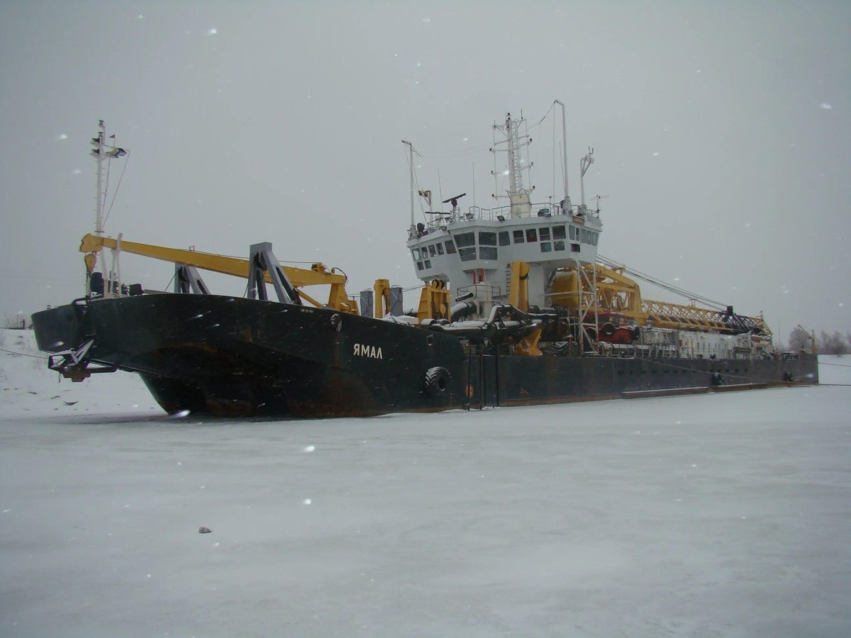 Земснаряд Индигирка