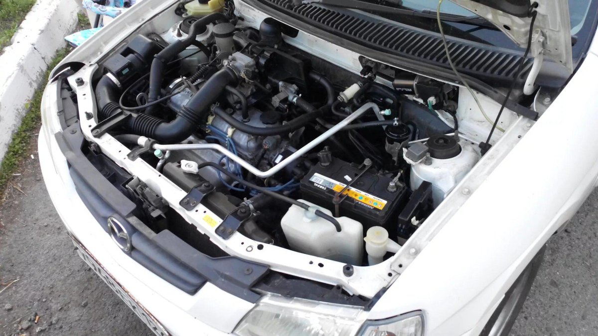 Двигатель Мазда Демио 1.3 dw3w