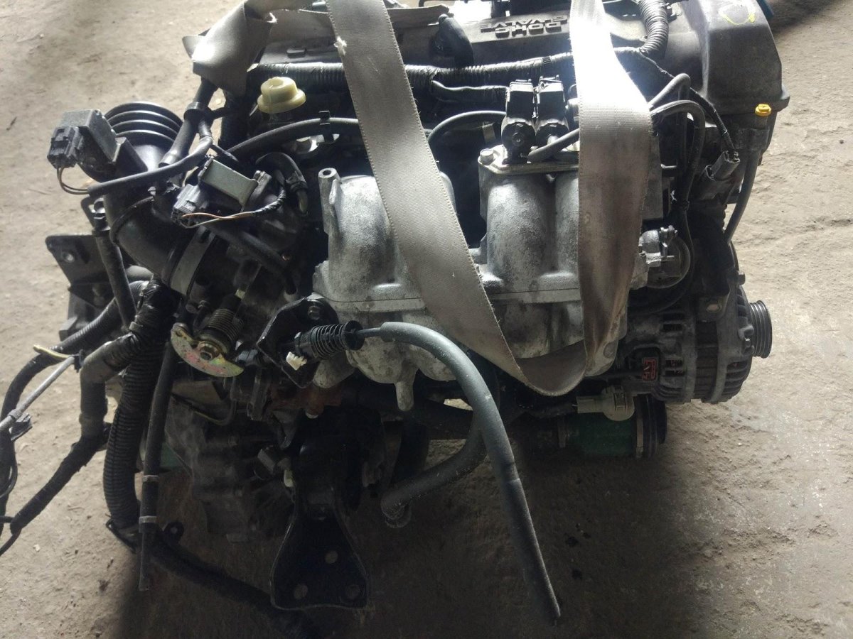 Двигатель Мазда Премаси 1.8