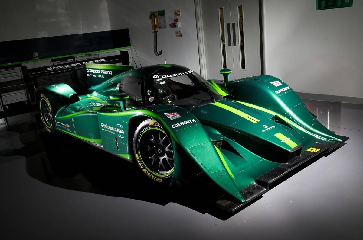 Электрический гоночный автомобиль