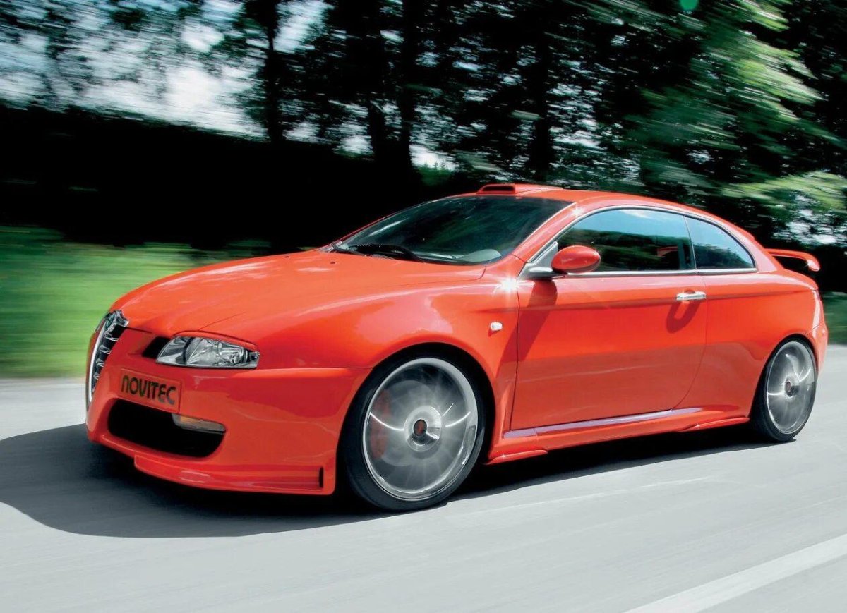 Альфа-Ромео gt купе