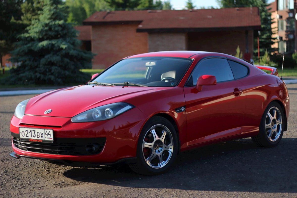 Hyundai Tiburon Coupe GK